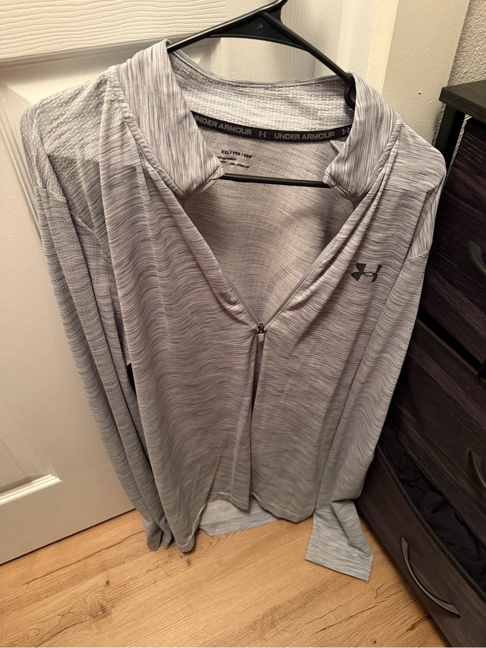 Under Armour Light Gray Heather Zip-Front Long Sleeve Tee
